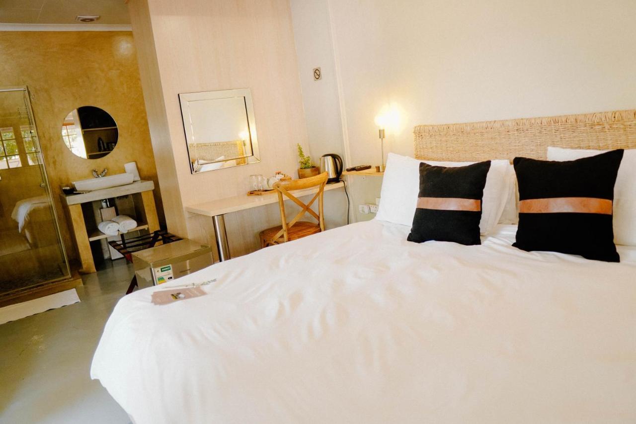 Lighthouse Guesthouse & Cafe Groblersdal Ngoại thất bức ảnh